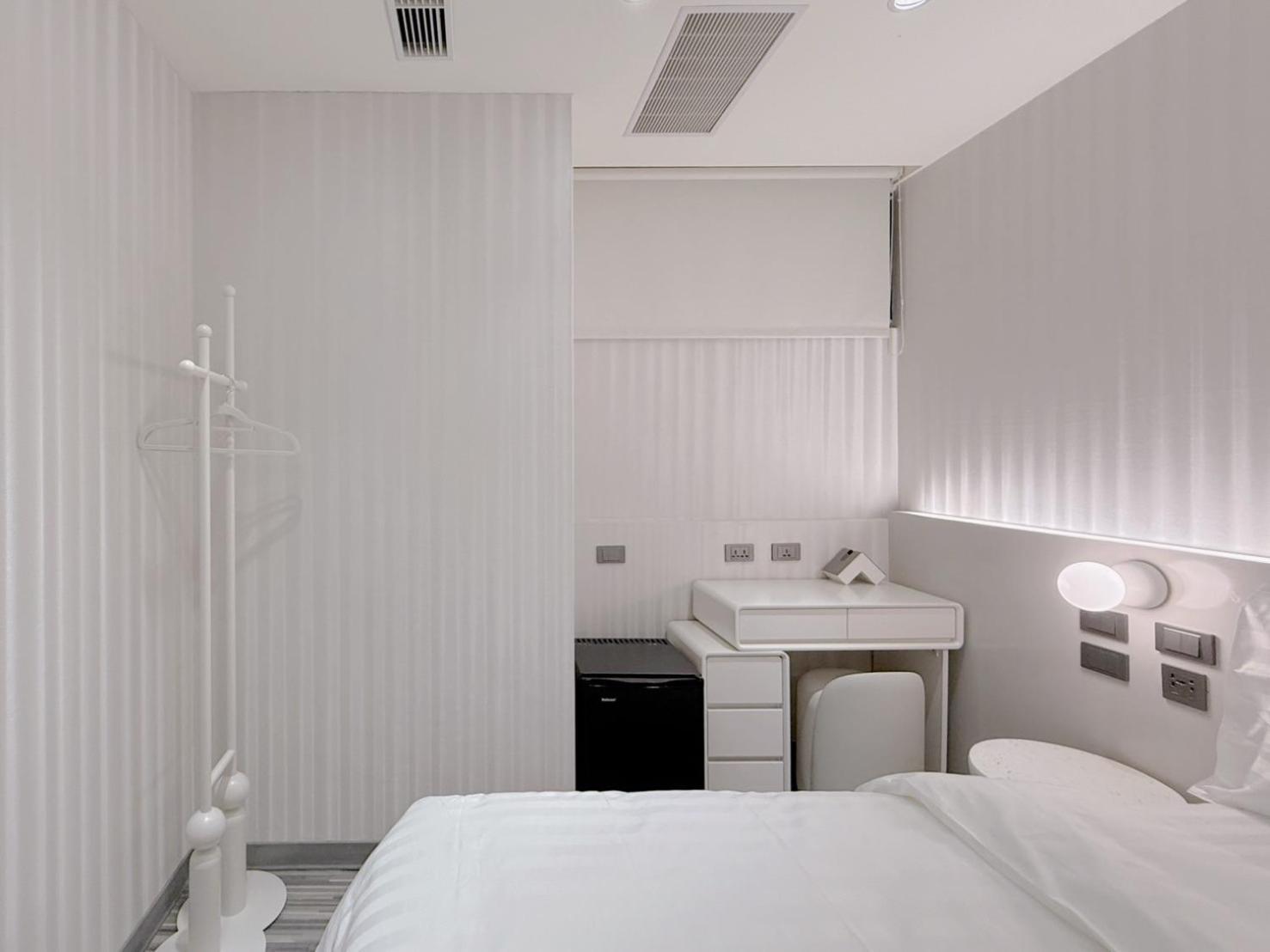 At Home Hotel Nanshi Taipei Exterior photo