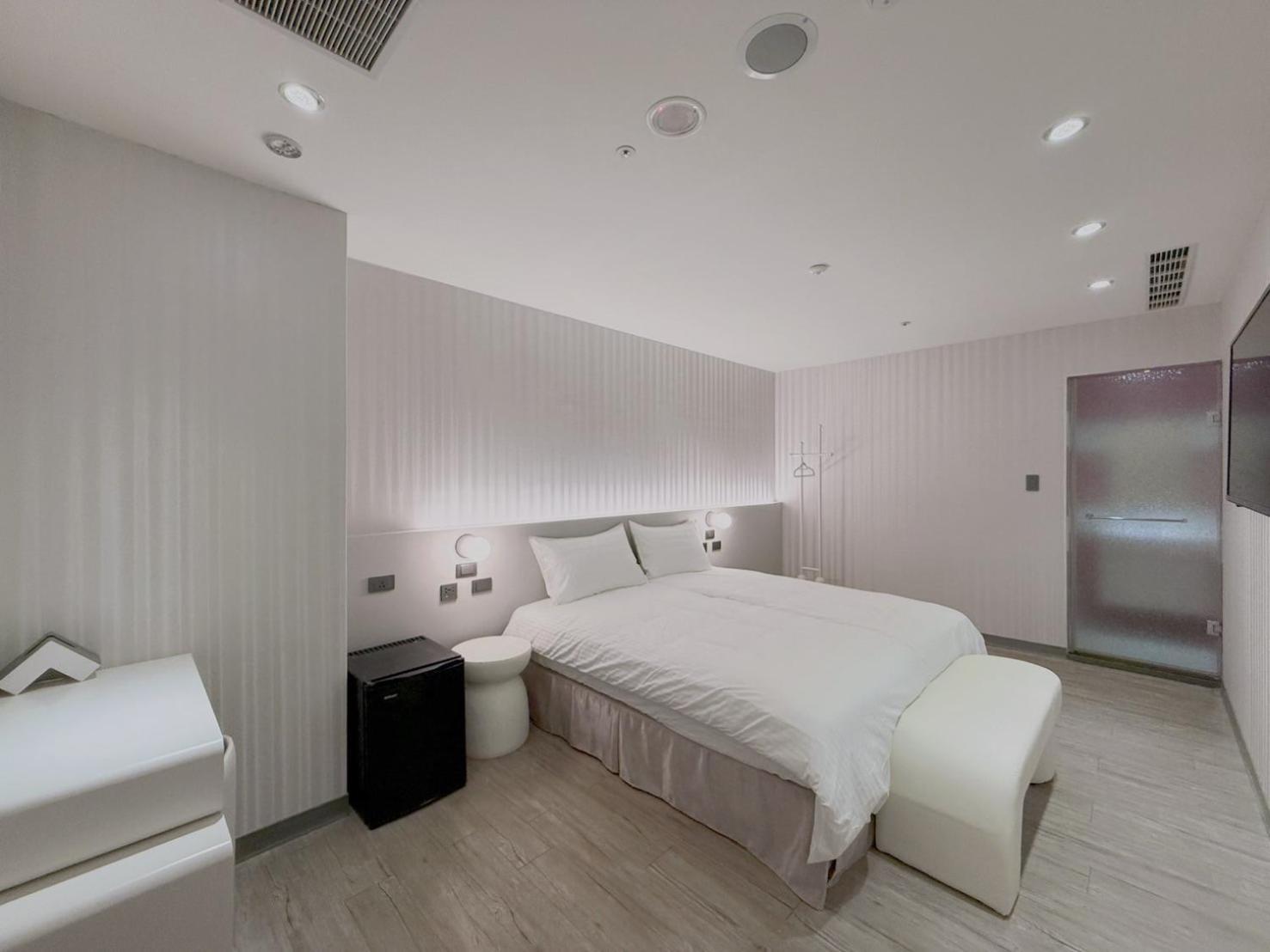 At Home Hotel Nanshi Taipei Exterior photo