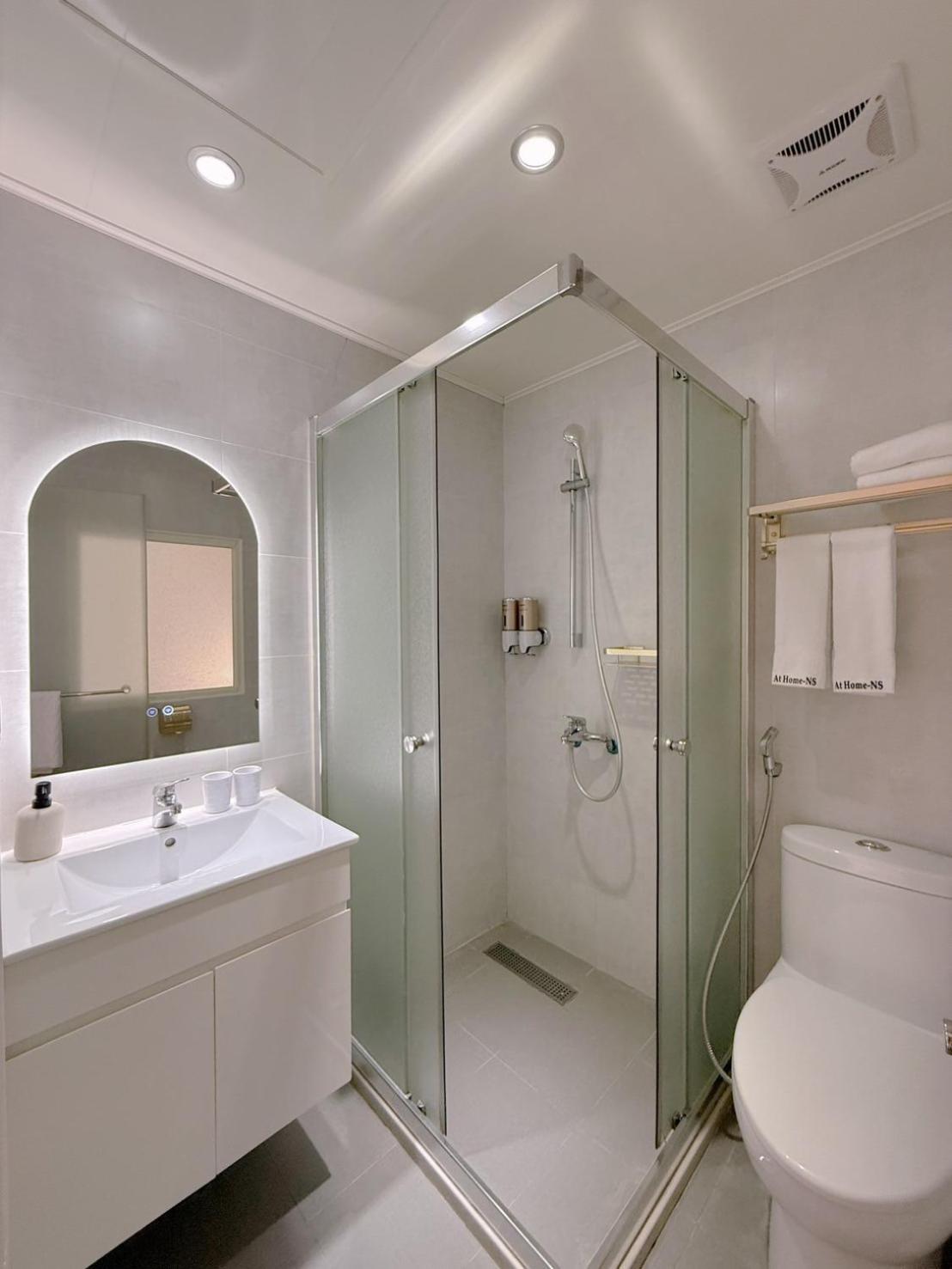 At Home Hotel Nanshi Taipei Exterior photo