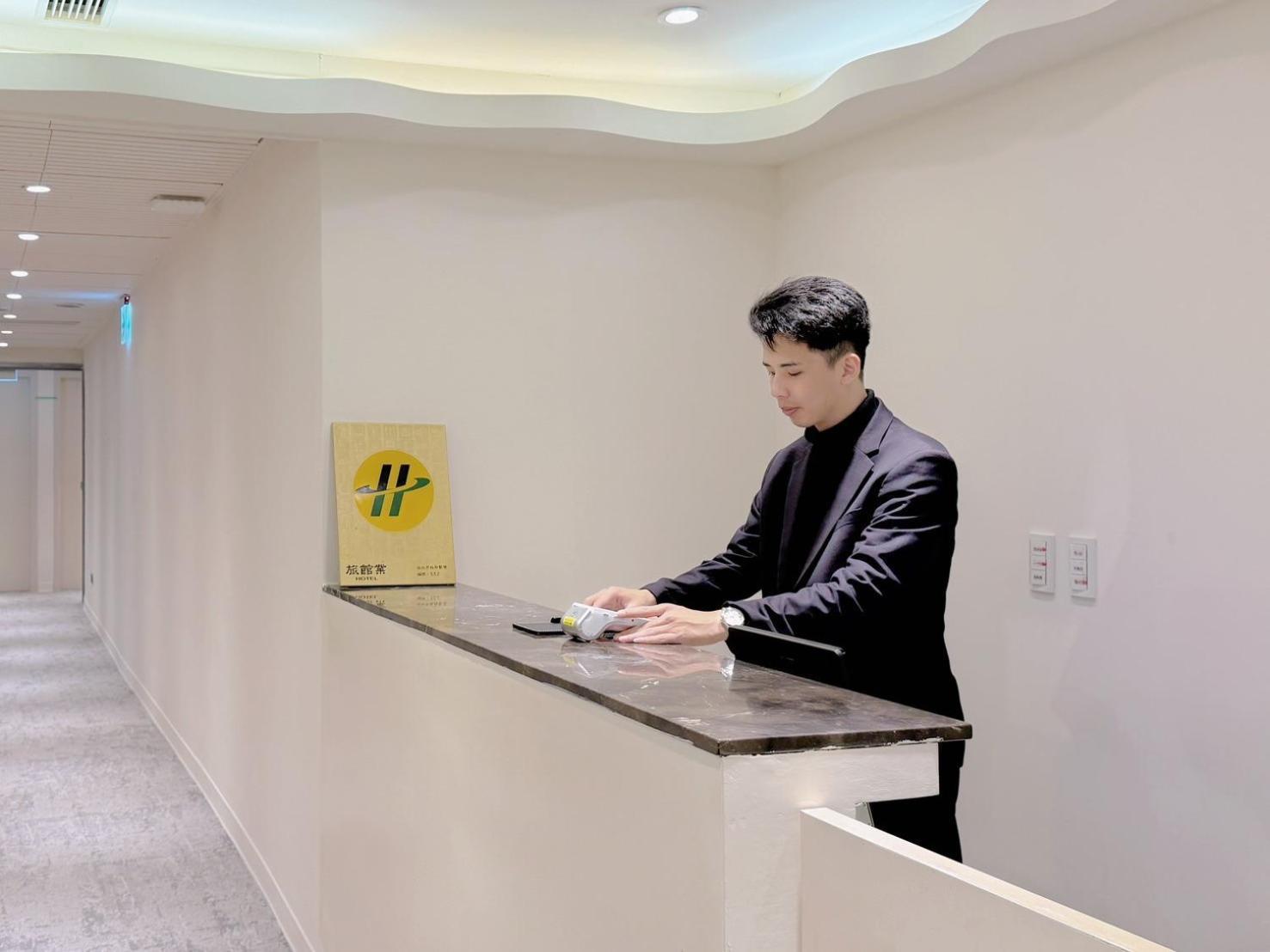 At Home Hotel Nanshi Taipei Exterior photo